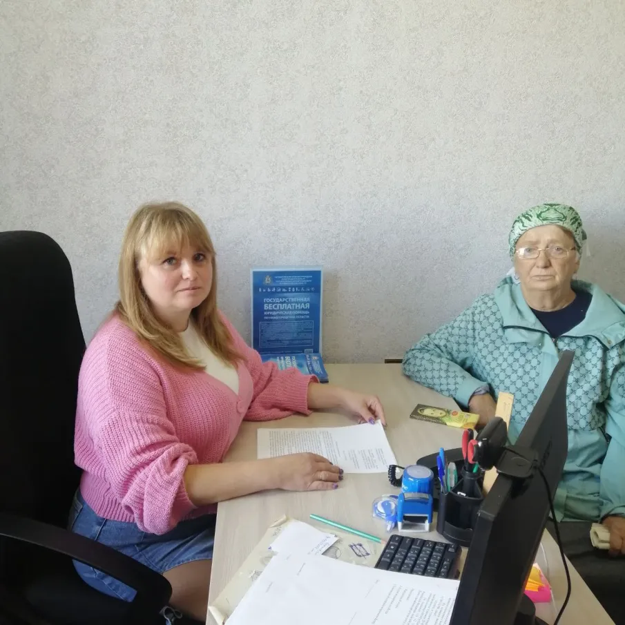 ГКУ НО "Госюрбюро НО" провела прием граждан ко Дню пожилого человека.
