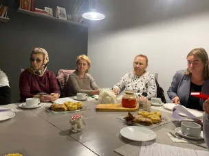 В клубе «Зеркало»