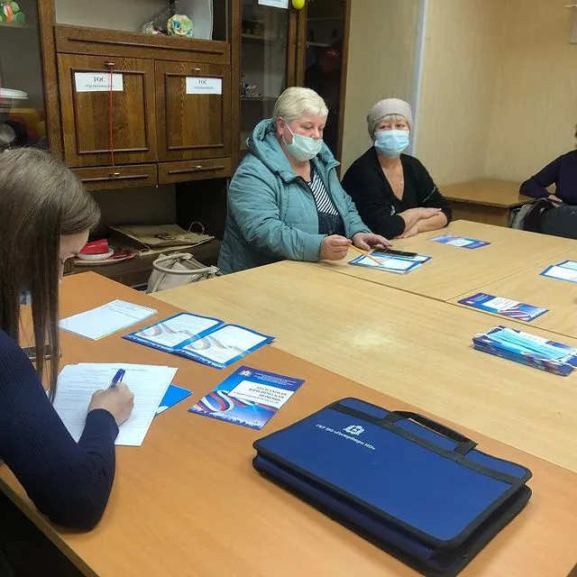 Рабочая встреча с гражданами и представителями ТОС и ДУК с целью правового просвещения в ТОС «Орджоникидзе»