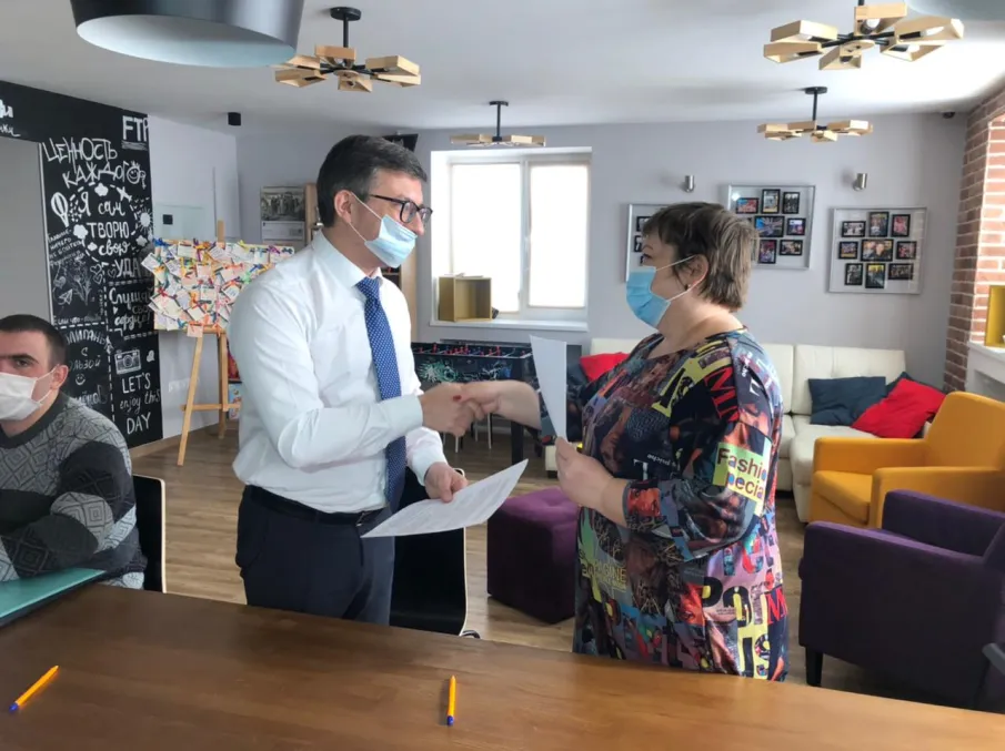 Руководители Госюрбюро и «Хулиганодома» заключили соглашение о сотрудничестве